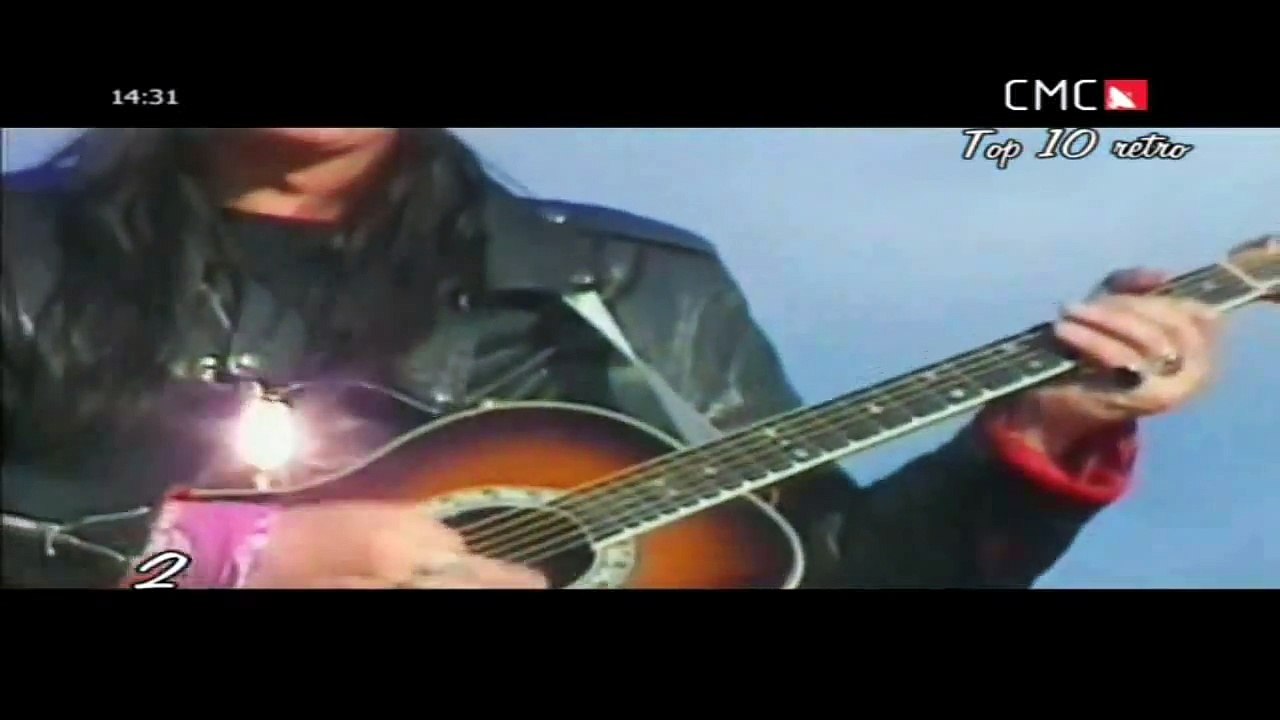 Crvena jabuka - Crvena jabuka