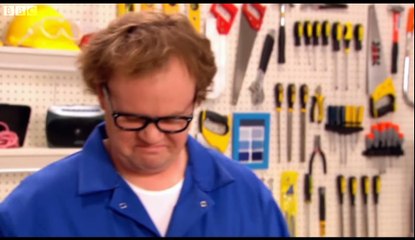 Gigglebiz DIY Dan makes a mountain out of a molehill when it comes to clock mending