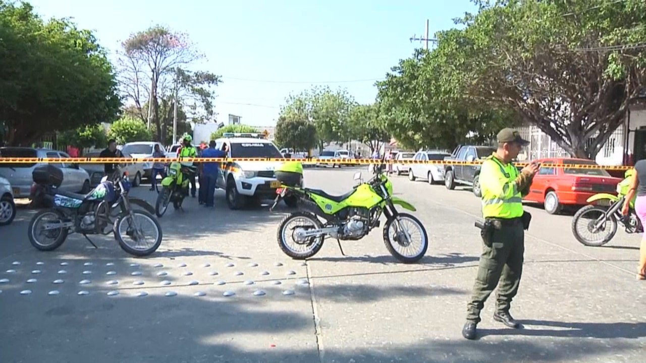 Atentado con 5 policías muertos y 41 heridos revive el terrorismo en Colombia