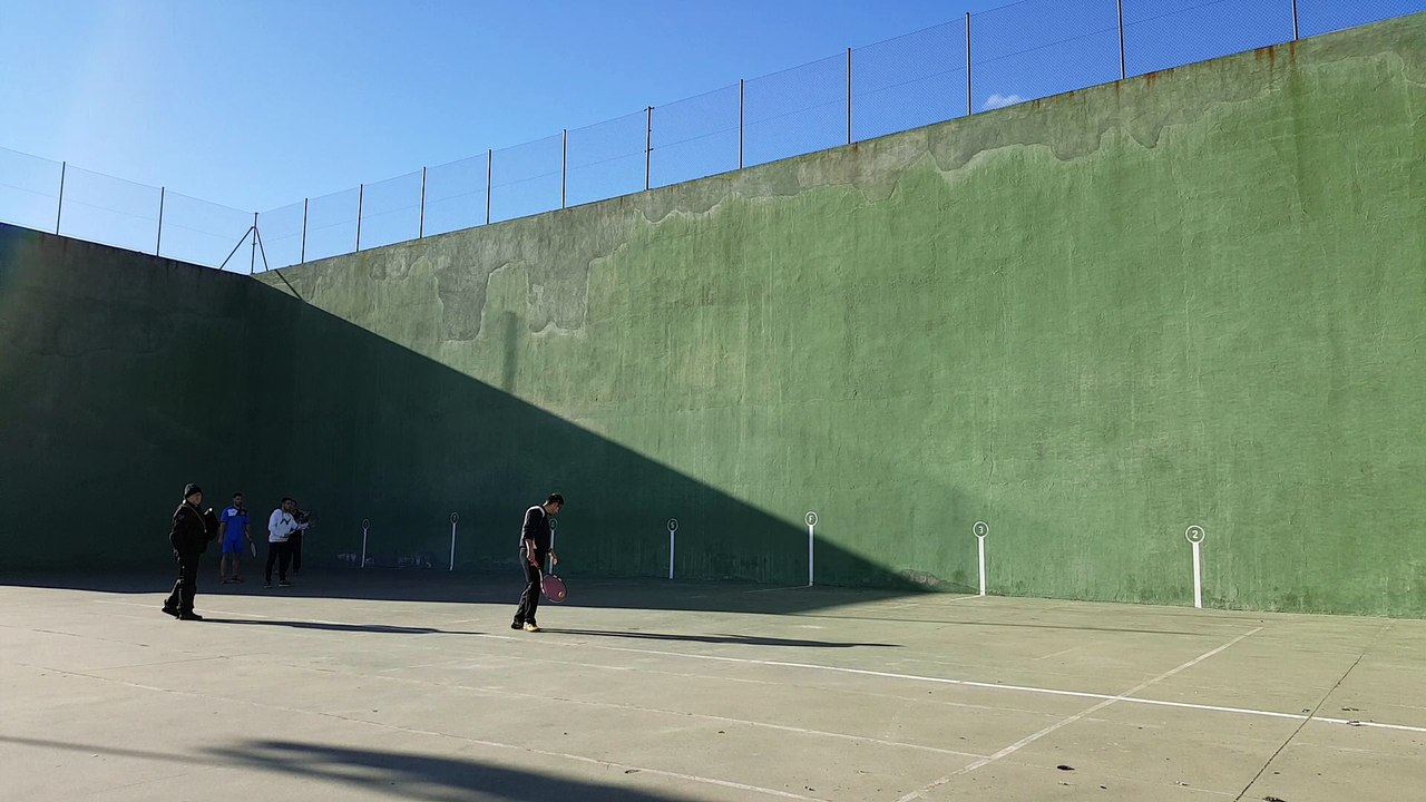 Frontenis honor Colmenar de Oreja vs Molareño 1ª partida set 1