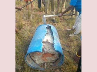 വീപ്പയ്ക്കുള്ളിൽ യുവതിയുടെ മൃതദേഹം അന്വേഷണം വീട്ടമ്മയിലേക്ക് | Oneindia Malayalam