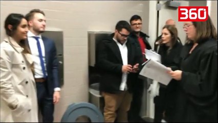 VIDEO/ E pazakontë, çifti martohet në tualet (360video)