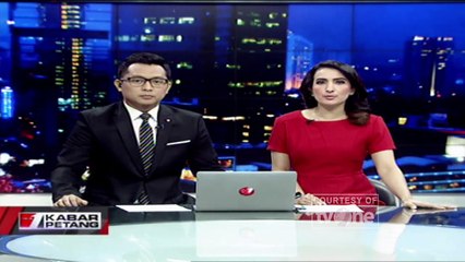 Aksi Susi Pudjiastuti Yang Mahir Main "Paddle Board" di Natuna, Kepulauan Riau