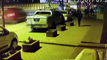 Yüzüne tuz ruhu dökülen güvenlik görevlisi şikayetinden vazgeçti, zanlı serbest kaldı