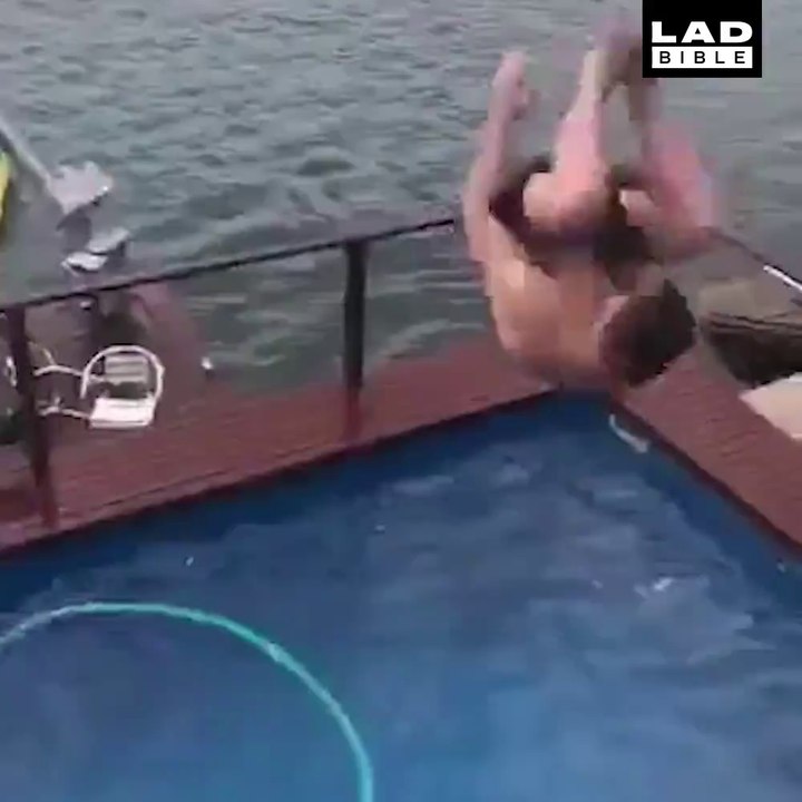 Tout ces gars ont vécu une salle journée... FAIL compilation