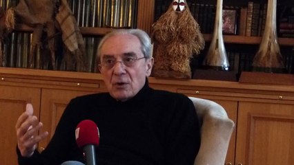 Bernard Debré : "Cela me semblerait absurde de légaliser le cannabis en continuant à taper sur le tabac de plus en plus fort !"