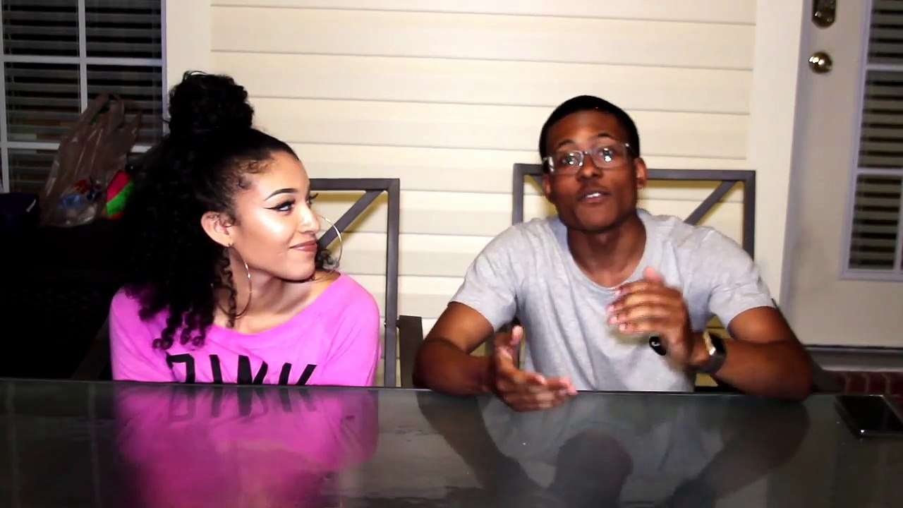 WHATS IN THE BOX CHALLENGE!