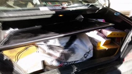 Güvenlik görevlisini darp edip 12 iş yerini soydular