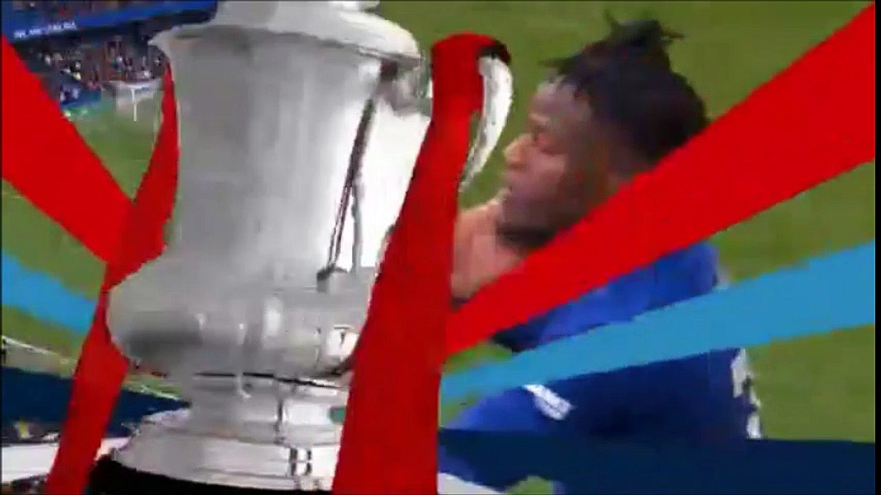 Michy Batshuayi Lucky Goal vs Newcastle United (2-0)