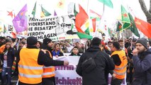 Verbotene Fahnen: Polizei löst Kurden-Demo in Köln auf