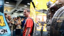 SDCC 2015 DC COMICS BOOTH! BATMAN vs SUPERMAN & WONDER WOMAN MOVIE COSTUMES!