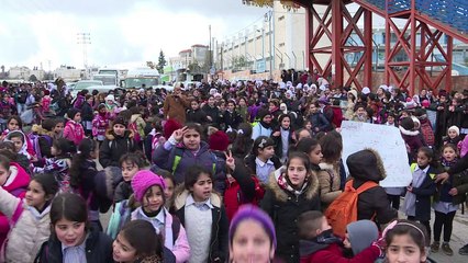 Palestinian children's protest held against Trump aid threat