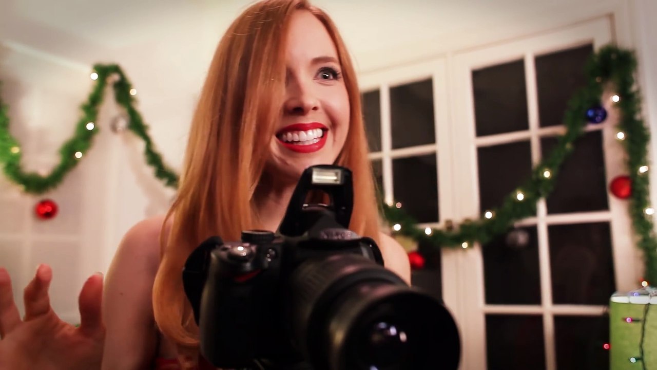 Family Photo _ Short Scary Christmas Video