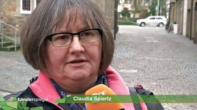 Hammer der Woche – Teure Schwimmbadplanung für den Papierkorb