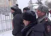 Police Make Arrests at Pro-Navalny Rally in Tomsk