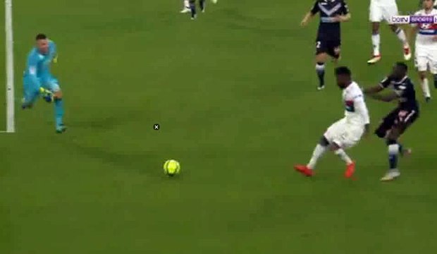 Gaetan Laborde Goal - Bordeaux 3-1 Lyon 28-01-2018