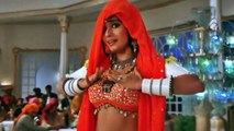 Top 10 Bollywood Thumka _ Hot Bollywood Actresses