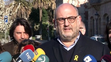 Eduard Pujol, portaveu de JxCat, i Gemma Geis, diputada de la formació, valoren la decisió del TC