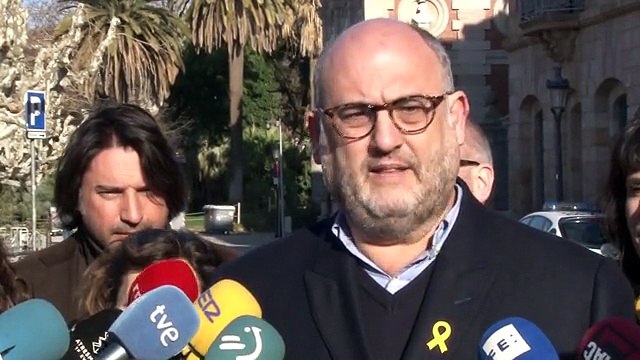 Eduard Pujol, portaveu de JxCat, i Gemma Geis, diputada de la formació, valoren la decisió del TC