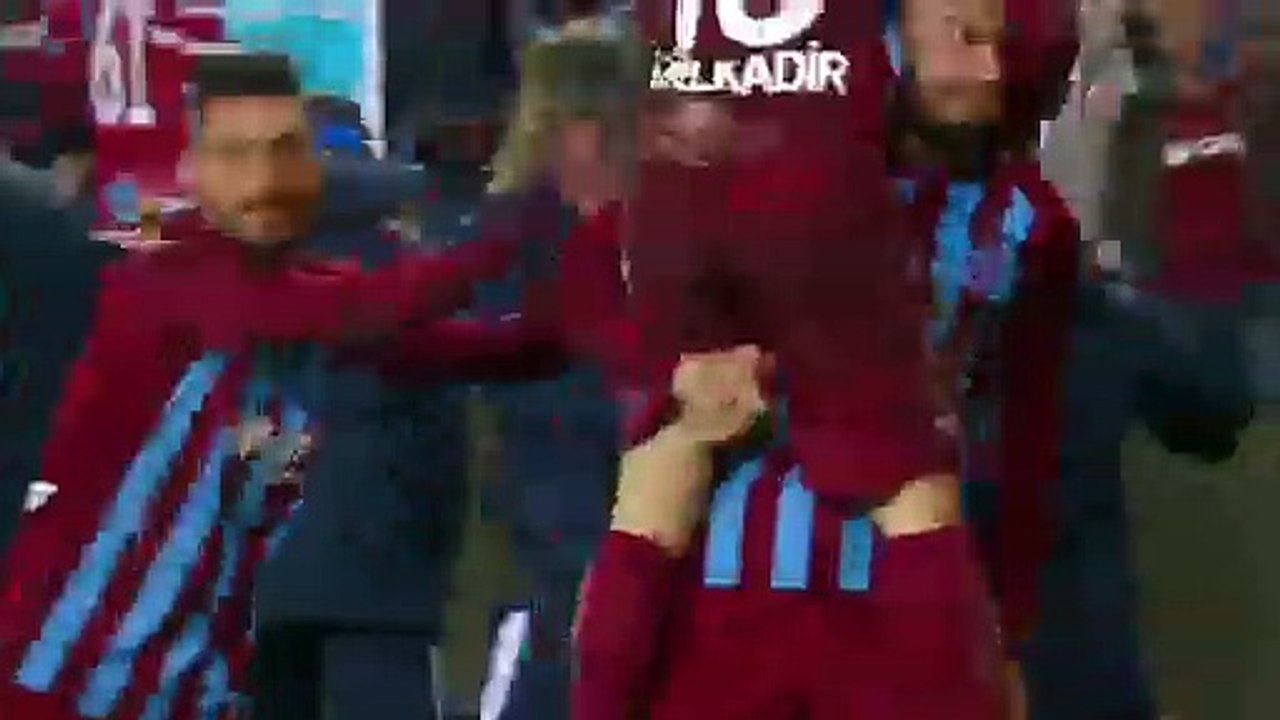 Abdulkadir Omur  Goal HD - Trabzonspor	1-0	Fenerbahce 28.01.2018