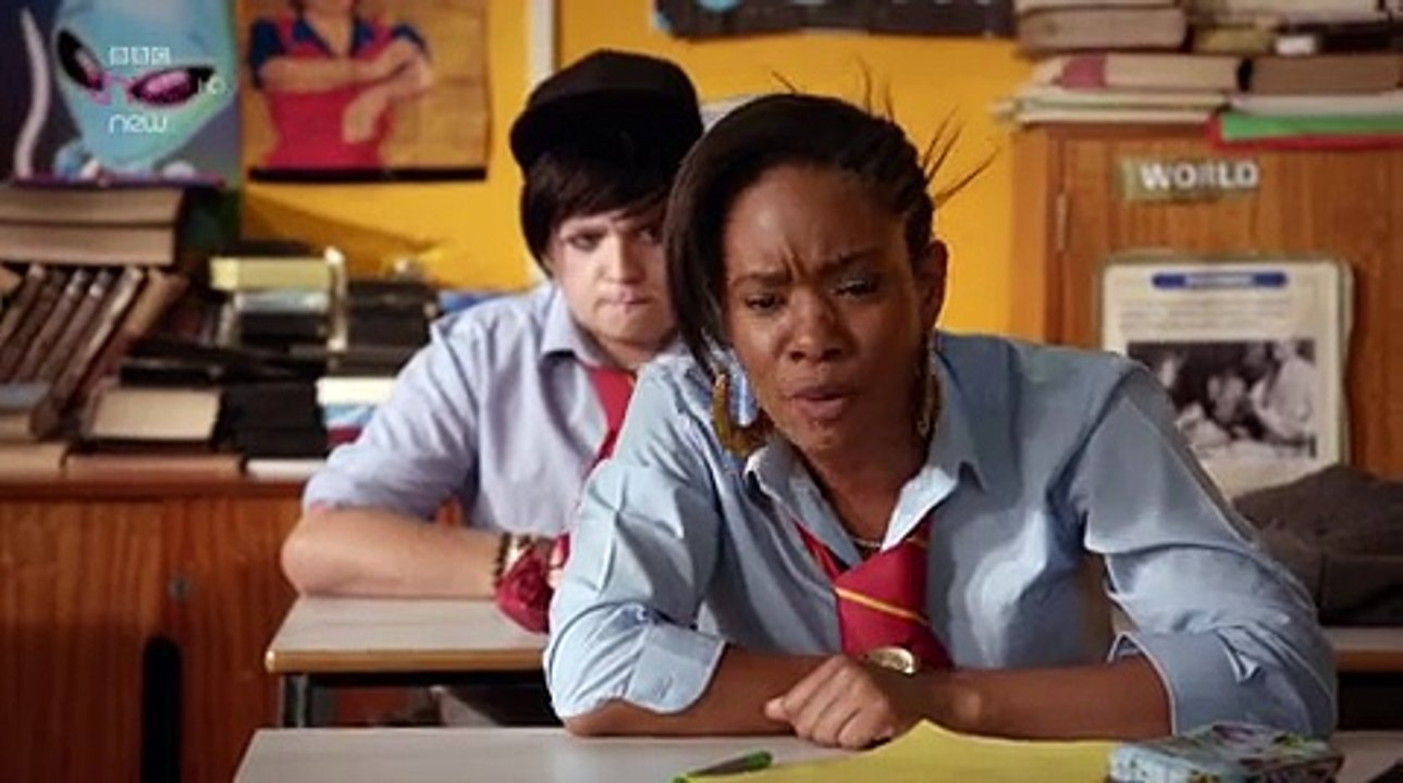 Bad Education S03 E03 Sports Day