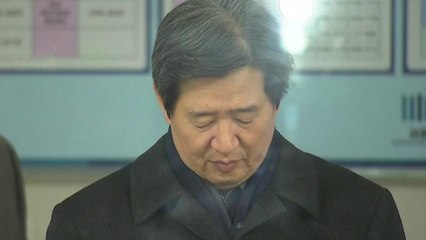'세월호 특조위 방해' 해수부 前 차관 15시간 조사 / YTN