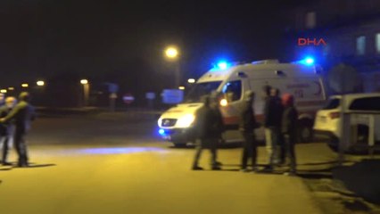 Bolu Otomobil Sulama Kanalına Düştü, Anne ve Oğlu Yaralandı
