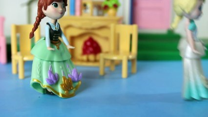 FROZEN ELSA lava cabelo - OLHA O QUE ACONTECEU! Novas Estorias Frozen em Portugues completo Dublado