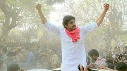 పవన్ కొత్త డిమాండ్, అపశృతి:  హోదాపై మాట్లాడవేం పవన్ ?