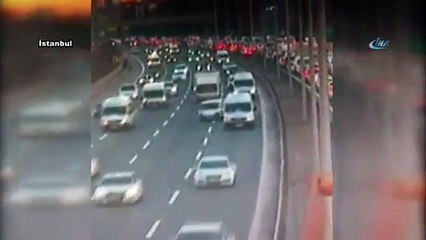 TEM Otoyolunda Yürekleri Ağza Getiren Kaza