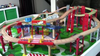 Thomas and Friends Wooden Play Table | Thomas Kids Toys Play Surprise Double Octagon Playtime!