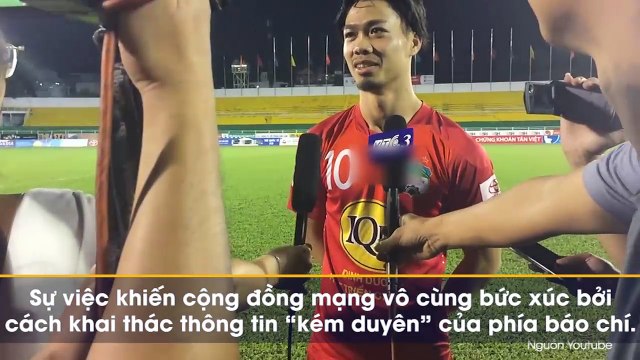 Công Phượng bối rối khi bị hỏi đi hỏi lại chuyện tình cảm với Hòa Minzy