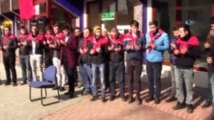 Kınalı kuzular birliklerine zeytin dalı ile uğurlandı