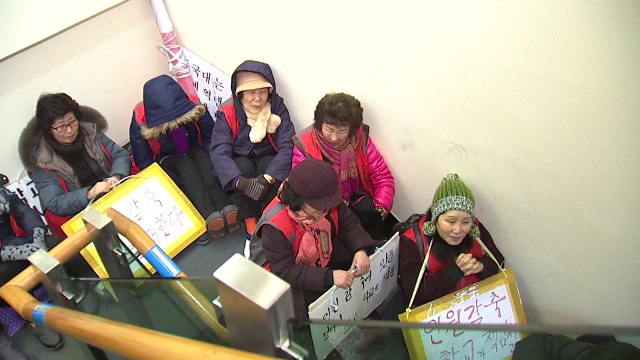 최저임금 꼼수 ...대학가 청소노동자 인원 감축 갈등 확산 / YTN