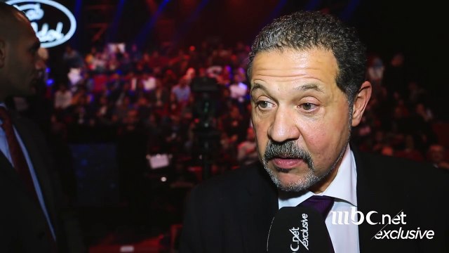 نجل الرئيس الفلسطيني ياسر عباس يشجع المشتركين