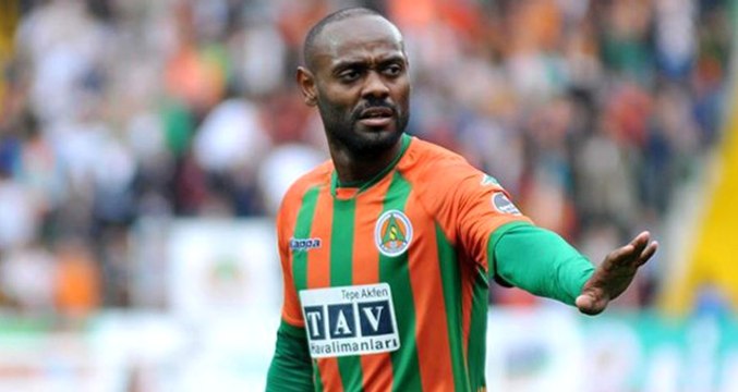 Beşiktaş, Vagner Love ile Görüşmelere Başladığını KAP'a Bildirdi