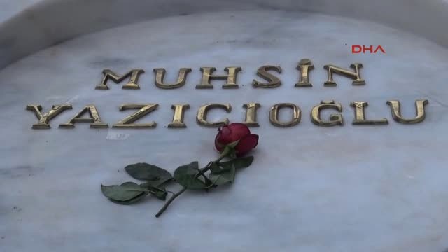 BBP Muhsin Yazıcıoğlu'nun Kabrini Ziyaret Etti