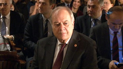 Altın Taç ve Dağ Keçisi Figürini Türkiye'ye getirildi