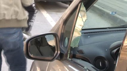 Kamyonetin Camını Kırıp 35 Bin Euro Çaldılar