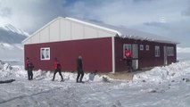 Yüksekova'da Yapılan Kamp Eğitim Merkezi Hizmete Girdi