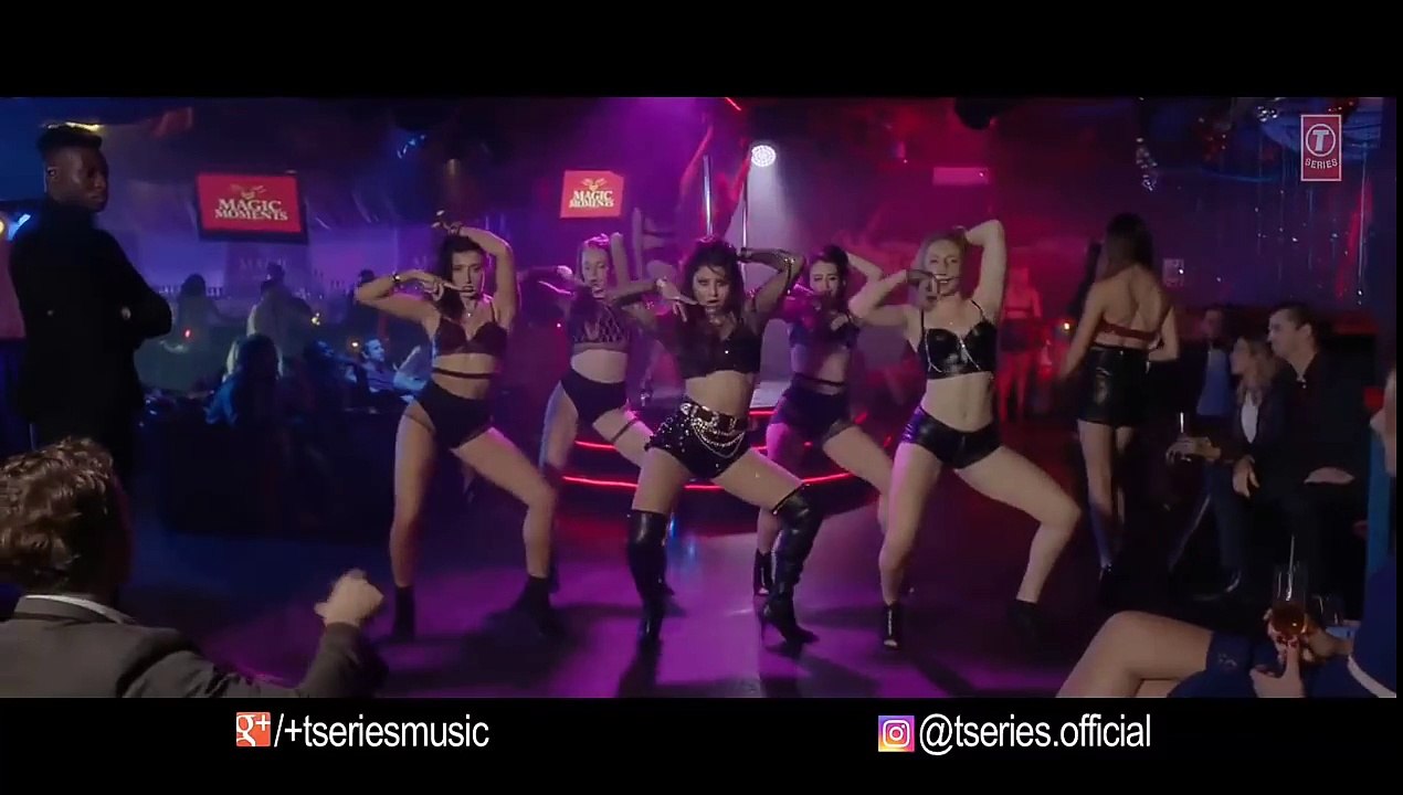 Aashiq Banaya Aapne Hate Story IV Urvashi Rautela Himesh Reshammiya  Neha Kakkar