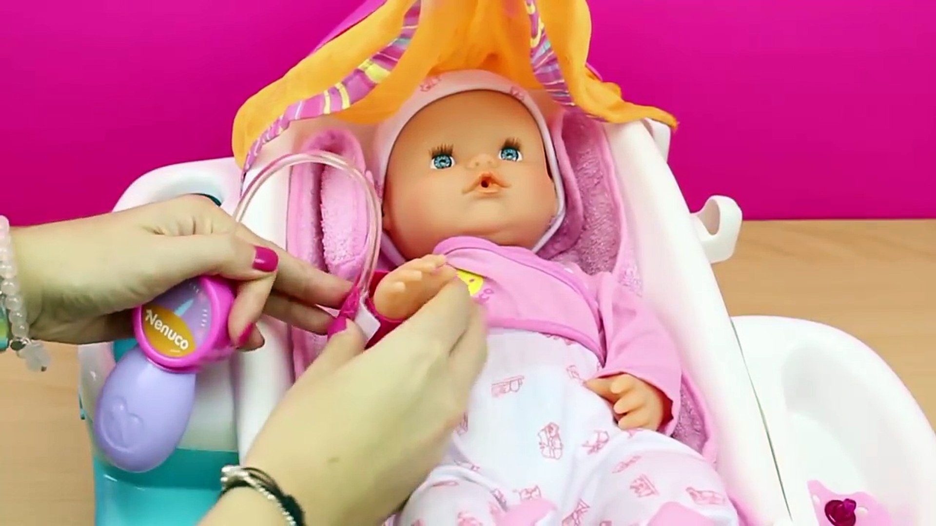 La Bebé Nenuco está malita, tiene mocos y va a la Clínica de Bebés | Juguetes de Nenuco en español - Vidéo Dailymotion