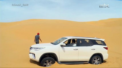 عبدالله ينجح في تجربة التزلج على رمال صحراء الربع الخالي