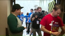 Volunteers Climb 80 Flights of Stairs to Support Sick Children