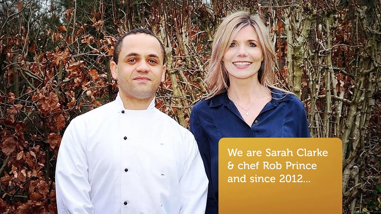 Hire the best wedding catering service in Surrey and Sussex!