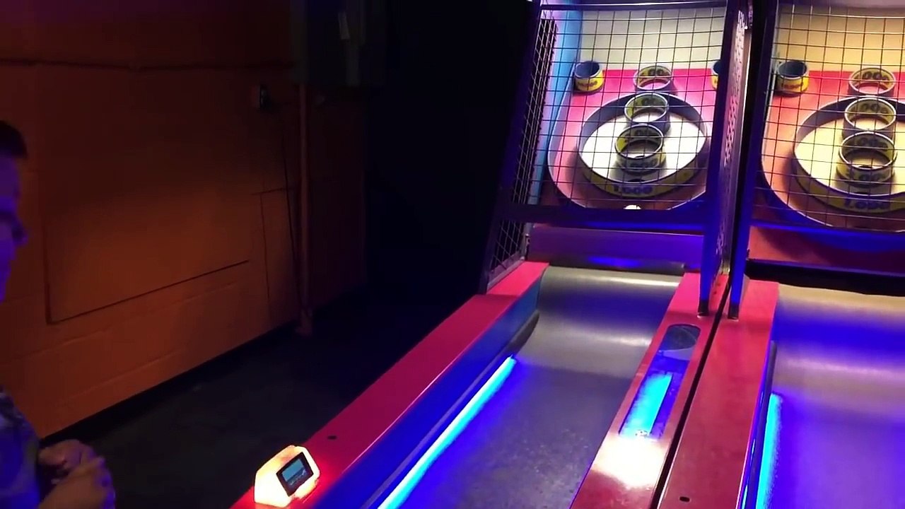 Gav and Gia visit Gattis Pizza Indoor Play Area Arcade Family Fun