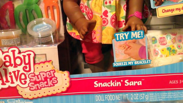 Baby Alive Snackin Sara Doll Unboxing and Feeding