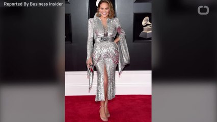 Chrissy Teigen Debuts Chic New Bob