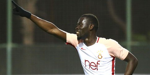 Ndiaye'ye Çalışma İzni Engeli!