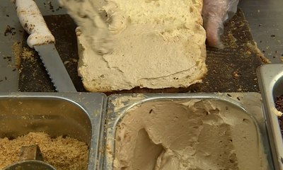 Menu Sarapan Kekinian, Roti Gandum Berlapis Kacang Karamel